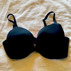 Pink by Victoria’s Secret sexy everywhere push-up  bra size 36DD